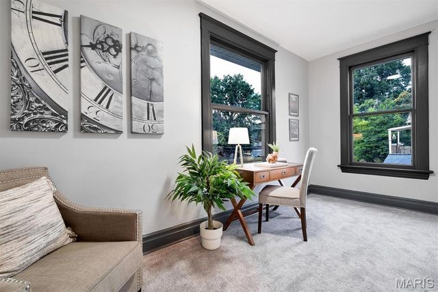 2118 McCausland Avenue, St Louis, MO 63143