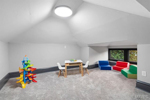 2118 McCausland Avenue, St Louis, MO 63143