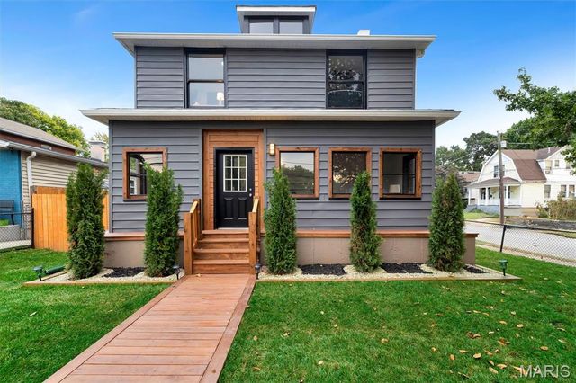 2118 McCausland Avenue, St Louis, MO 63143