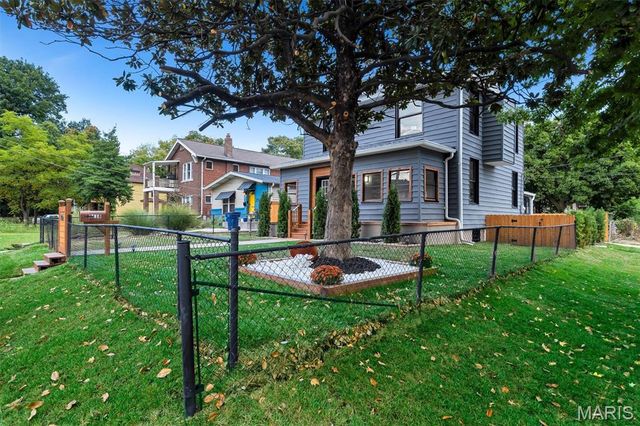 2118 McCausland Avenue, St Louis, MO 63143