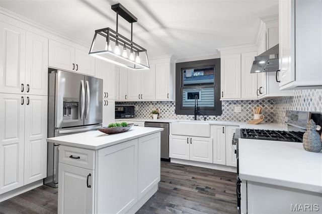 2118 McCausland Avenue, St Louis, MO 63143