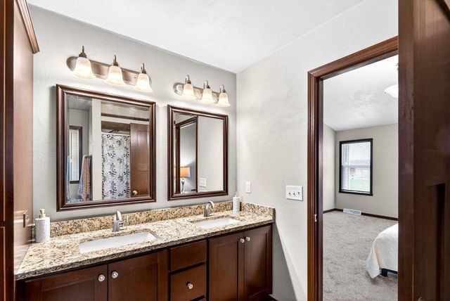 3309 E AQUAMARINE AVENUE, Appleton, WI 54913