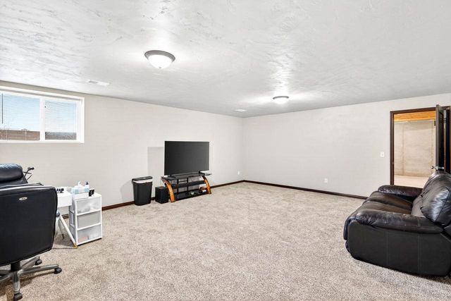3309 E AQUAMARINE AVENUE, Appleton, WI 54913
