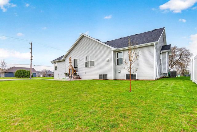3309 E AQUAMARINE AVENUE, Appleton, WI 54913