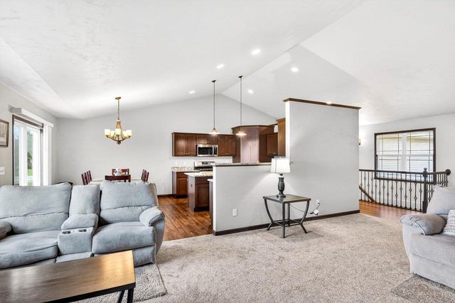 3309 E AQUAMARINE AVENUE, Appleton, WI 54913
