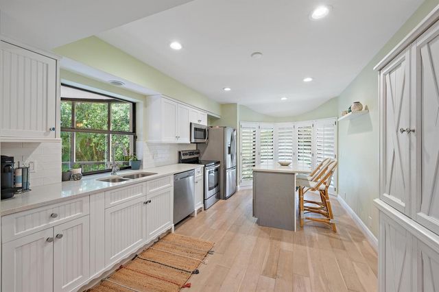 17165 Waterbend Drive 206, Jupiter, FL 33477