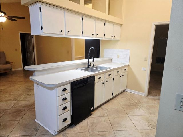 1218 RED DANDY DRIVE, Orlando, FL 32818