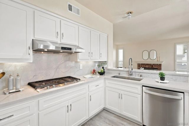 2353 Bay Hill Rd, Chula Vista, CA 91915