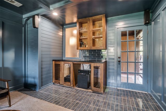 913 Lake Meadows Drive, Rockwall, TX 75087