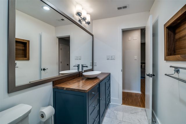 913 Lake Meadows Drive, Rockwall, TX 75087