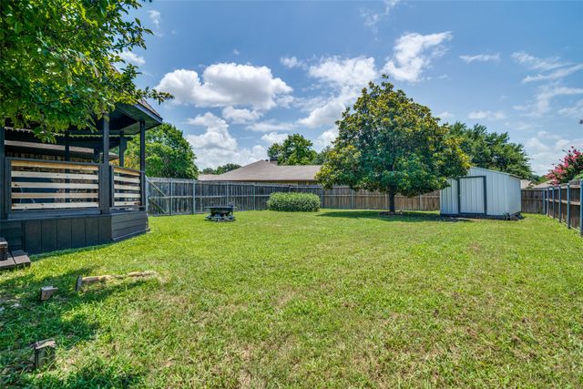 913 Lake Meadows Drive, Rockwall, TX 75087