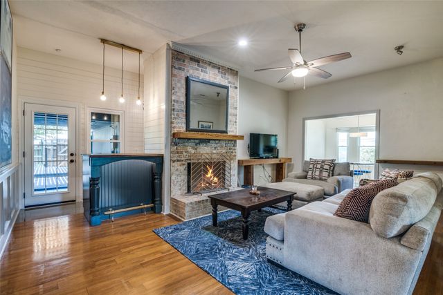 913 Lake Meadows Drive, Rockwall, TX 75087