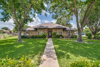 913 Lake Meadows Drive, Rockwall, TX 75087