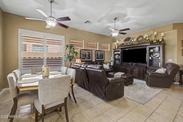 6962 W ROSE GARDEN Lane, Glendale, AZ 85308
