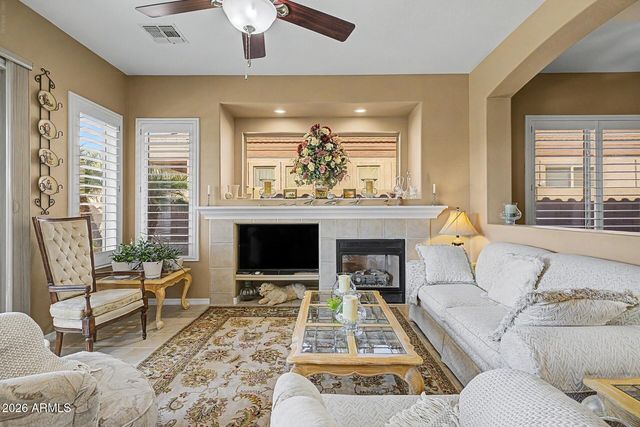 6962 W ROSE GARDEN Lane, Glendale, AZ 85308