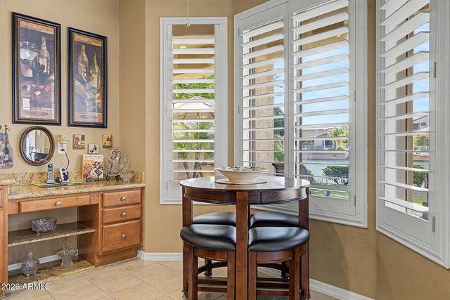 6962 W ROSE GARDEN Lane, Glendale, AZ 85308