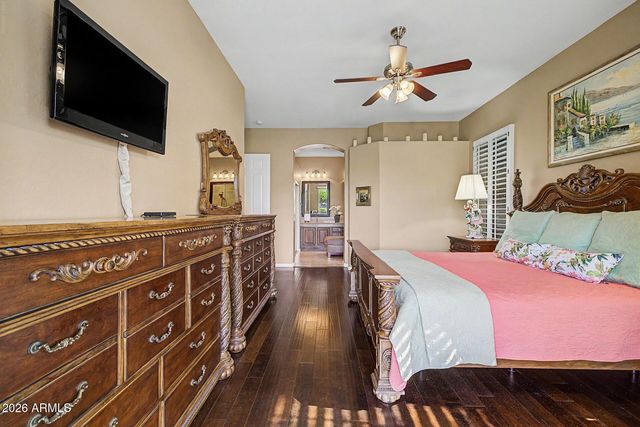 6962 W ROSE GARDEN Lane, Glendale, AZ 85308