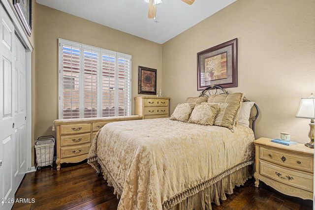 6962 W ROSE GARDEN Lane, Glendale, AZ 85308
