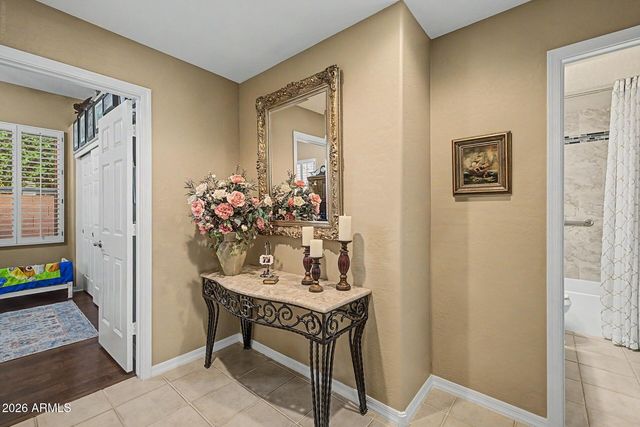 6962 W ROSE GARDEN Lane, Glendale, AZ 85308