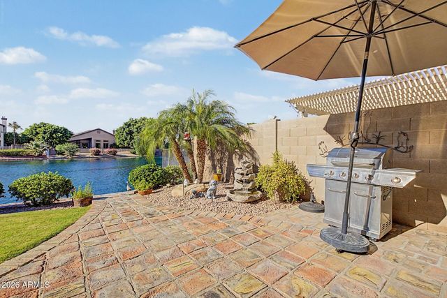 6962 W ROSE GARDEN Lane, Glendale, AZ 85308