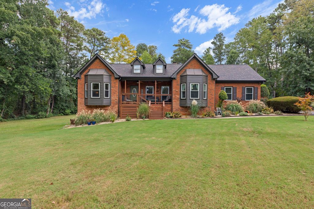 2940 Revere Cove NE, Conyers, GA 30012 — exterior