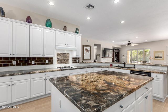 12835 W CHAPALA Court, Sun City West, AZ 85375