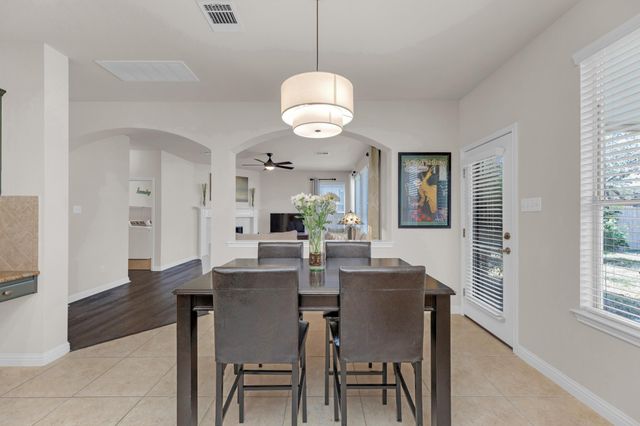 3734 Gentle Winds LN, Round Rock, TX 78681