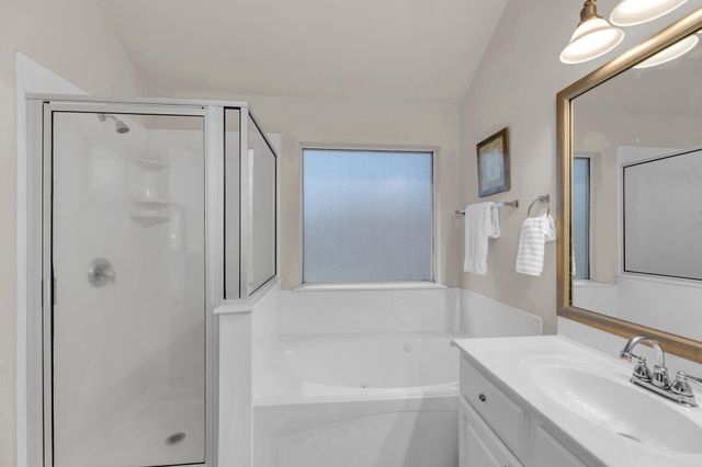 3734 Gentle Winds LN, Round Rock, TX 78681