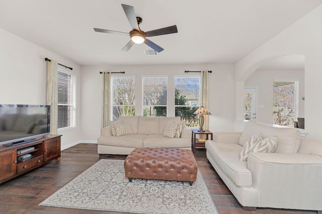 3734 Gentle Winds LN, Round Rock, TX 78681