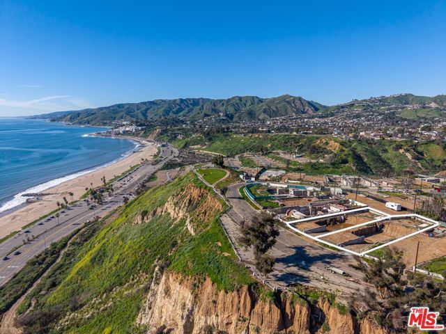15515 Via De Las Olas, Pacific Palisades (los Angeles), CA 90272