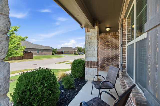1605 Tanglewood Trail, Northlake, TX 76226