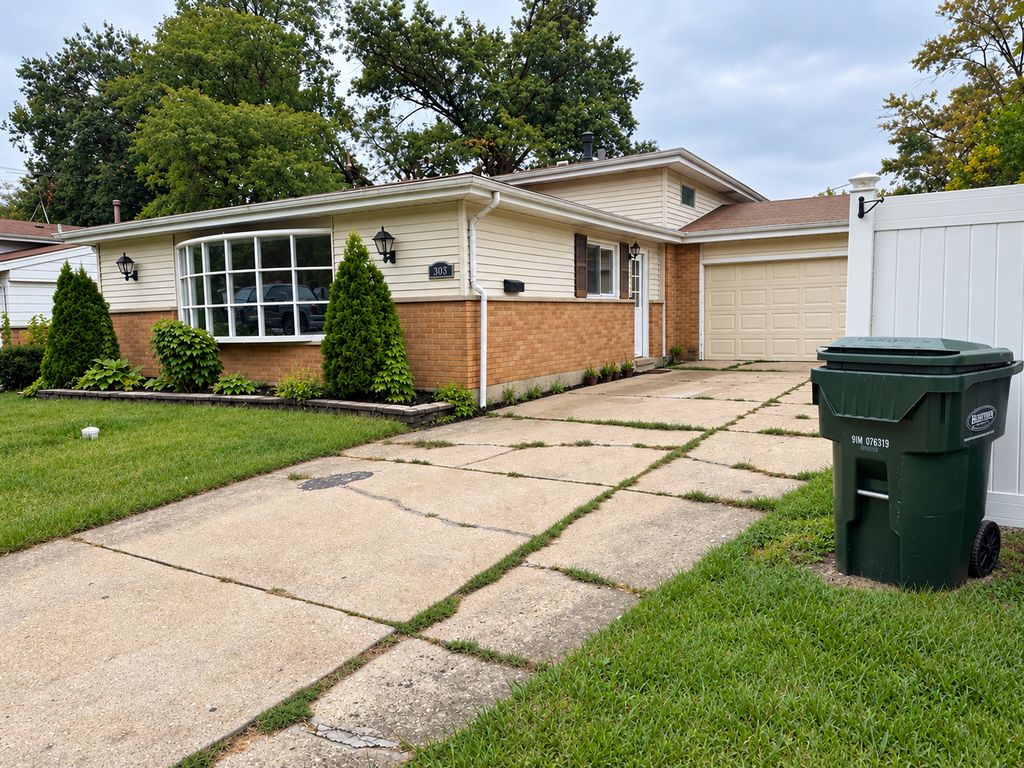 303 Gettysburg Street, Park Forest, IL 60466 — exterior