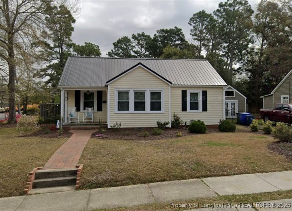 818 Greenland Drive, Fayetteville, NC 28305
