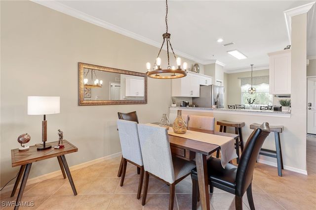 2740 Cypress Trace CIR 2733, Naples, FL 34119