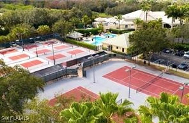 2740 Cypress Trace CIR 2733, Naples, FL 34119