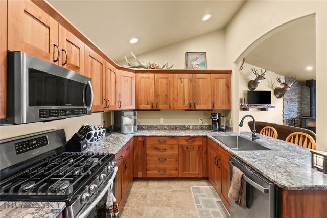 7 Madison Drive, Ennis, MT 59729