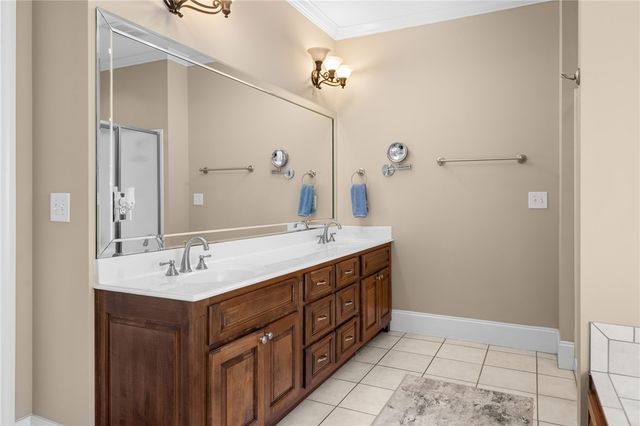 642 Lowry Lane, Seneca, SC 29678