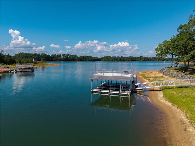 642 Lowry Lane, Seneca, SC 29678