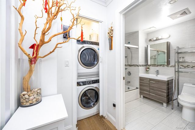 13620 Booth Memorial Avenue 2A, Flushing, NY 11355