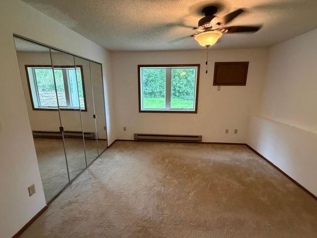 1570 Wheelock Lane 104, Saint Paul, MN 55117