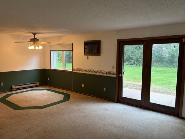 1570 Wheelock Lane 104, Saint Paul, MN 55117