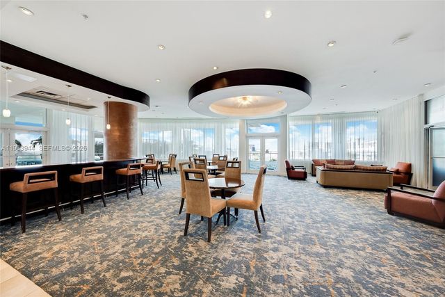 315 NE 3rd Ave 1909, Fort Lauderdale, FL 33301