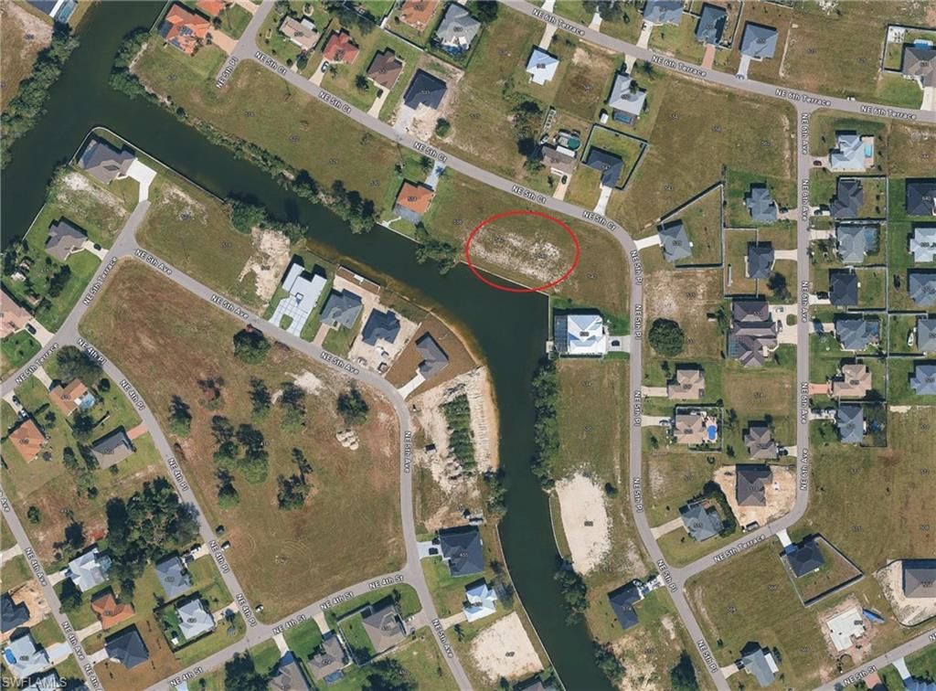 546 NE 5th CT, CAPE CORAL, FL 33909 — photo 2