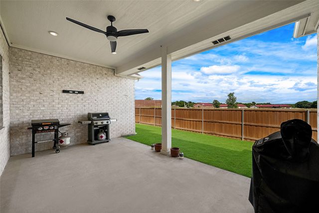 292 Bent Oak Drive, Pottsboro, TX 75076