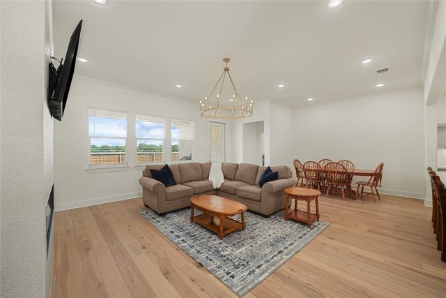 292 Bent Oak Drive, Pottsboro, TX 75076