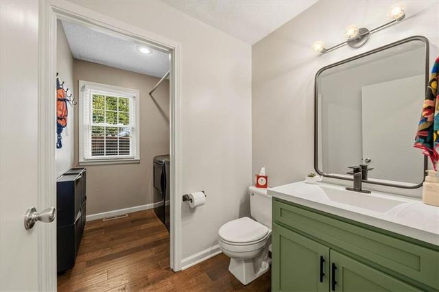 9402 W 47th Terrace, Merriam, KS 66203