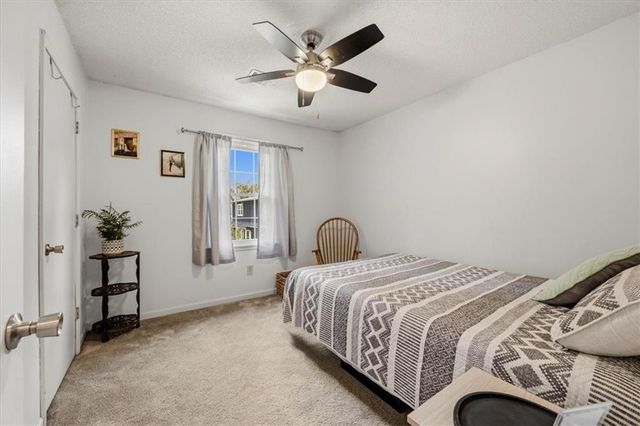 9402 W 47th Terrace, Merriam, KS 66203