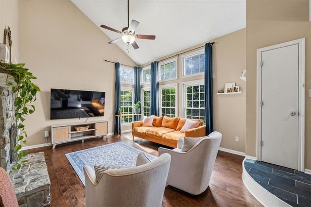 9402 W 47th Terrace, Merriam, KS 66203