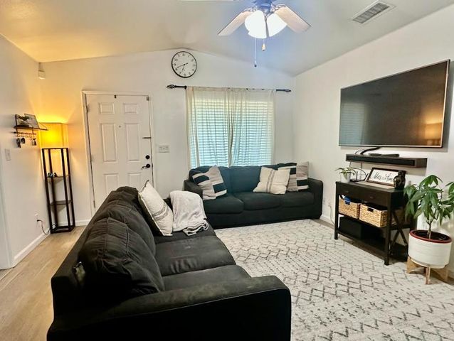 2390 S Laval Avenue, Fresno, CA 93725