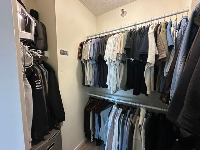 400 N La Salle Drive 1208, Chicago, IL 60654